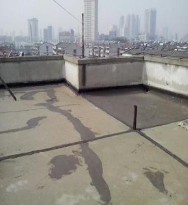 铁山漏水维修 楼顶漏水是什么原因，楼顶漏水维修方法是什么?